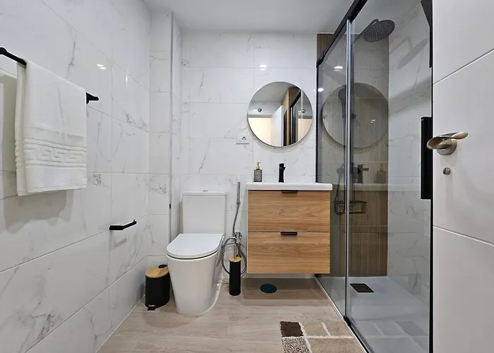 As De Casas - Valdes Center 9 - Cristianos Los Cristianos (Tenerife)