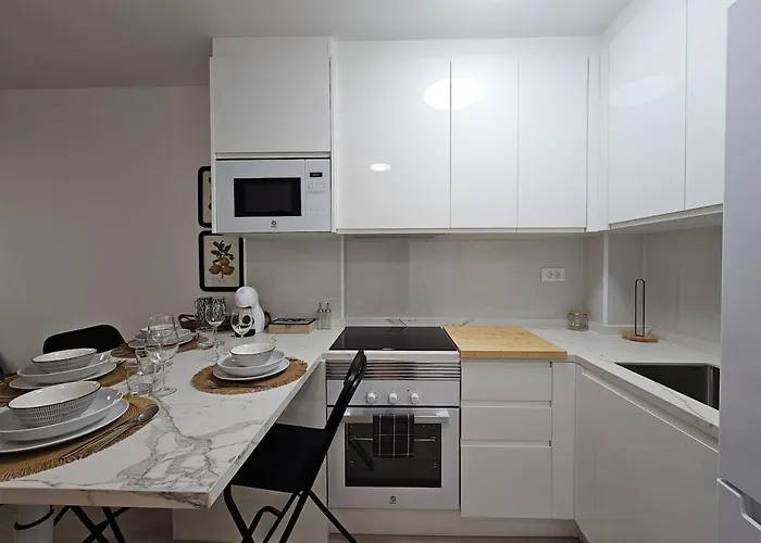 As De Casas - Valdes Center 9 - Cristianos * Los Cristianos (Tenerife)